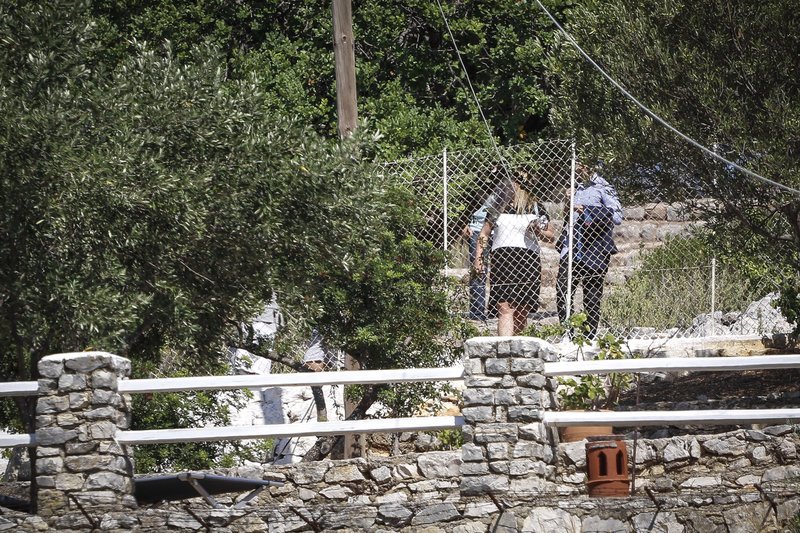 Με Περιστέρα στην Ιθάκη ο Τσίπρας- Φωτογραφίες από το σημείο που έγινε το διάγγελμα [εικόνες] | iefimerida.gr 2