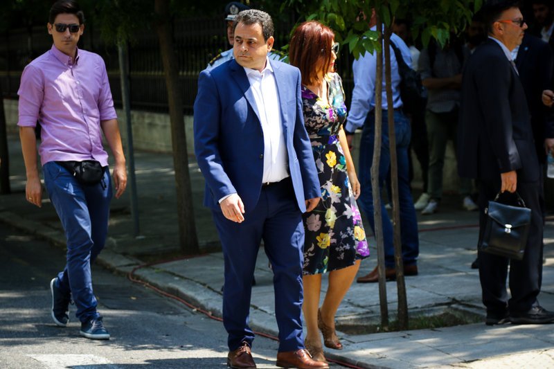 Ο υφ. Ναυτιλίας Νεκτάριος Σαντορινιός
