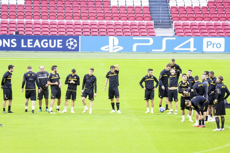 Ουζουνίδης: «Θα κοιτάξουμε να… προβληματίσουμε τον Αγιαξ» [εικόνες] | iefimerida.gr 1