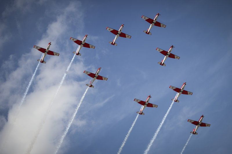 Athens Flying Week: Καθήλωσε το υπερθέαμα με τις κάθετες πτήσεις και τους σχηματισμούς στον αέρα [εικόνες] | iefimerida.gr 53