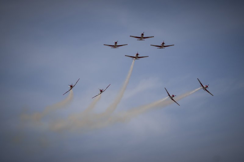 Athens Flying Week: Καθήλωσε το υπερθέαμα με τις κάθετες πτήσεις και τους σχηματισμούς στον αέρα [εικόνες] | iefimerida.gr 62