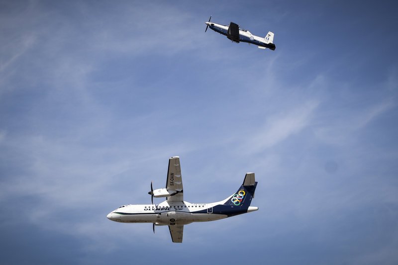 Athens Flying Week: Καθήλωσε το υπερθέαμα με τις κάθετες πτήσεις και τους σχηματισμούς στον αέρα [εικόνες] | iefimerida.gr 72