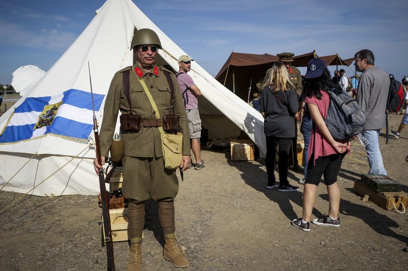 Athens Flying Week: Καθήλωσε το υπερθέαμα με τις κάθετες πτήσεις και τους σχηματισμούς στον αέρα [εικόνες] | iefimerida.gr 81