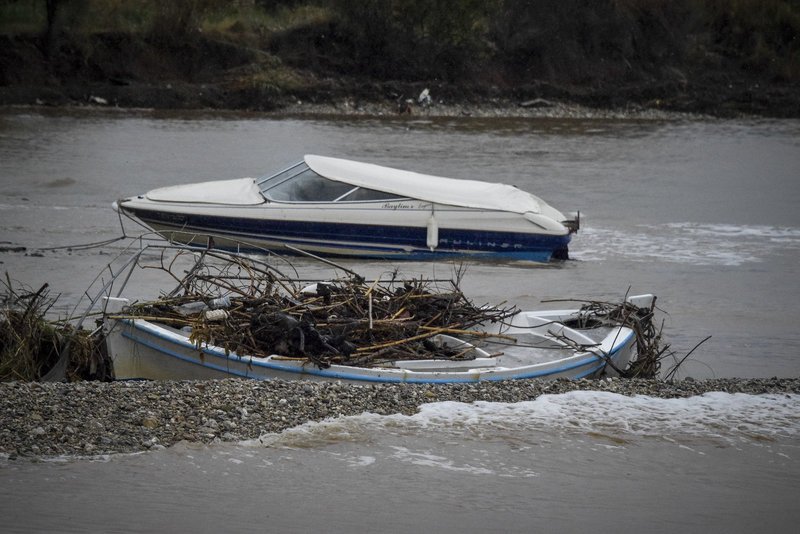 Η επόμενη μέρα μετά τον «Ζορμπά» στην Αργολίδα -Χωρίς ρεύμα, λάσπες παντού [εικόνες] | iefimerida.gr 8
