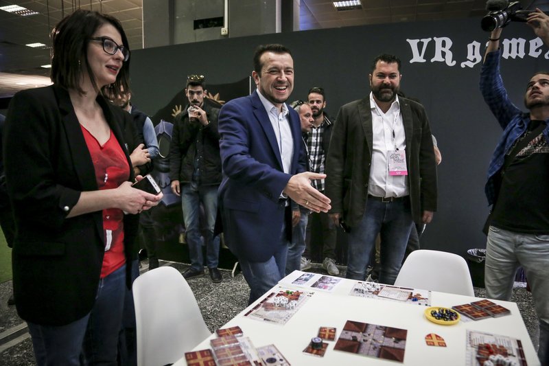 Παππάς: Ο κλάδος των βιντεοπαιχνιδιών μπορεί να περιορίσει το «brain drain» | iefimerida.gr 3