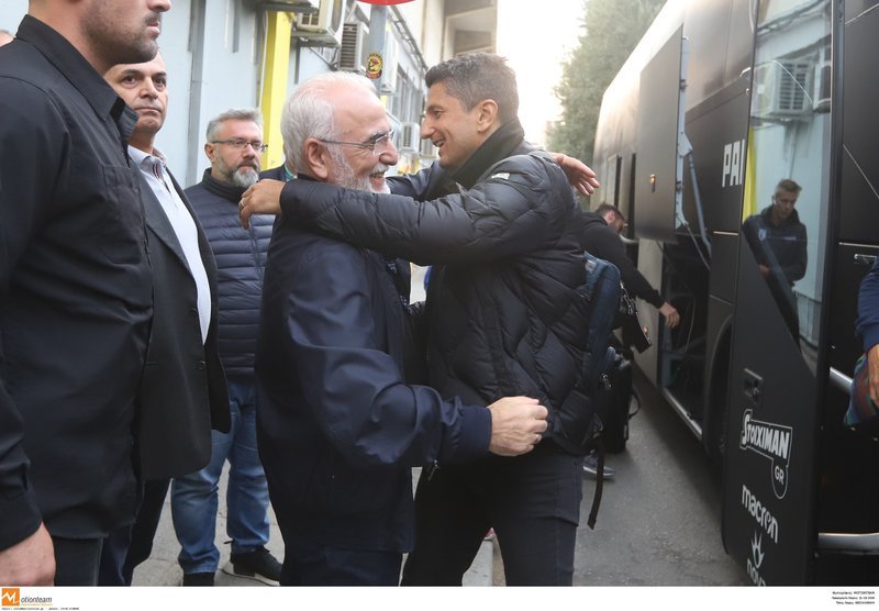 Συνόδευσε την αποστολή του ΠΑΟΚ μέχρι το Χαριλάου ο Ιβάν Σαββίδης [εικόνες] | iefimerida.gr 6