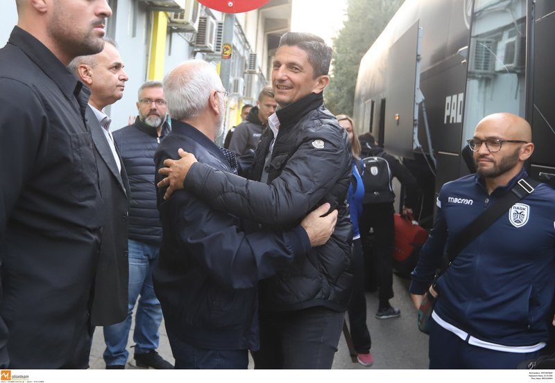 Συνόδευσε την αποστολή του ΠΑΟΚ μέχρι το Χαριλάου ο Ιβάν Σαββίδης [εικόνες] | iefimerida.gr 3