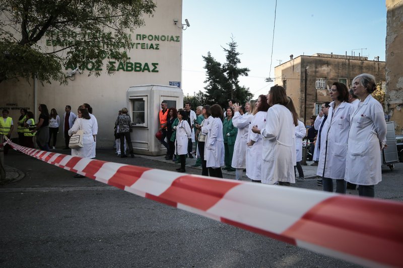 Ασκηση ετοιμότητας στο νοσοκομείο «Αγ. Σάββας» -Τι θα γίνει εάν εγκλωβιστούν ασθενείς και διαφύγει ραδιενέργεια [εικόνες] | iefimerida.gr 8