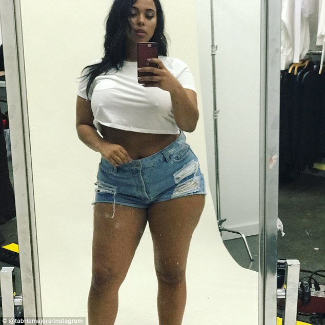 Ετσι θα ήταν ο κατάλογος της Victoria's Secret αν τα αγγελάκια ήταν plus size μοντέλα [εικόνες] | iefimerida.gr 5