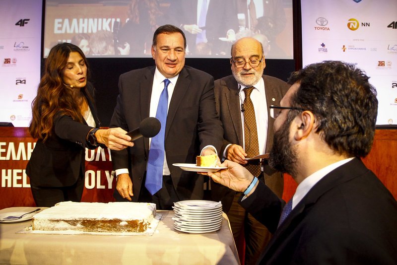 ΕΟΕ: Βραβεύθηκαν οι κορυφαίοι -Πετρούνιας και Κορακάκη ξανά στους διακριθέντες [εικόνες] | iefimerida.gr 7