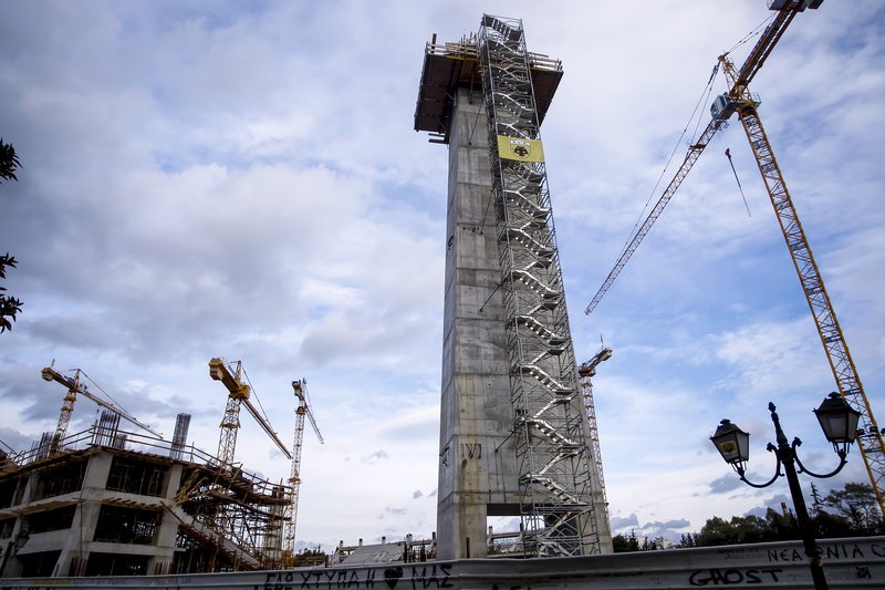 Στον Κόκκινο Μύλο η κηδεία του άτυχου εργάτη -Είχε χάσει την ζωή του σε εργοτάξιο στη Νέα Φιλαδέλφεια [εικόνες] | iefimerida.gr 4