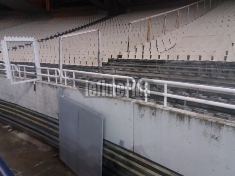 Πεδίο μάχης το ΟΑΚΑ -Φωτογραφίες και βίντεο-σοκ από τα επεισόδια | iefimerida.gr 15