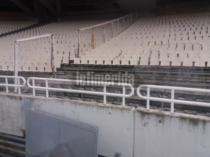 Πεδίο μάχης το ΟΑΚΑ -Φωτογραφίες και βίντεο-σοκ από τα επεισόδια | iefimerida.gr 12