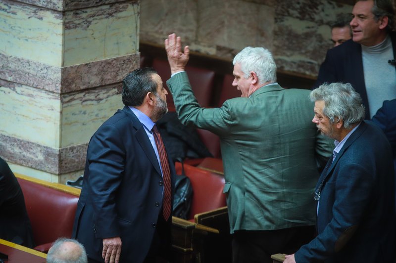 Κεγκέρογλου και Τσιρώνης έφτασαν πολύ κοντά σε χειροδικία