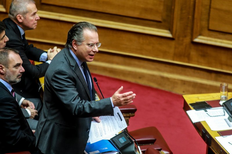 Ο Γιώργος Κουμουτσάκος διαμαρτύρεται για όσα είπε ο Π. Καμμένος -Φωτογραφία: EUROKINISSI/ΓΙΩΡΓΟΣ ΚΟΝΤΑΡΙΝΗΣ