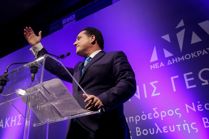 Χαμός στην ομιλία του Αδωνι: Χιλιάδες κόσμου σε κλειστό γήπεδο -Μέχρι και ο Ν. Παππάς την είδε live! [εικόνες & βίντεο]  | iefimerida.gr 10