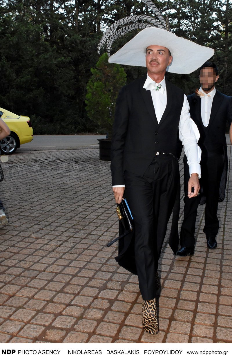 Ηταν όλοι εκεί -Οι λαμπεροί καλεσμένοι στον γάμο Ρέμου-Μπόσνιακ [εικόνες] | iefimerida.gr 4