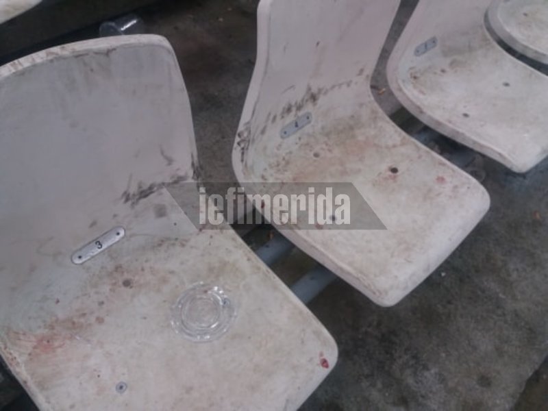 Πεδίο μάχης το ΟΑΚΑ -Φωτογραφίες και βίντεο-σοκ από τα επεισόδια | iefimerida.gr 2