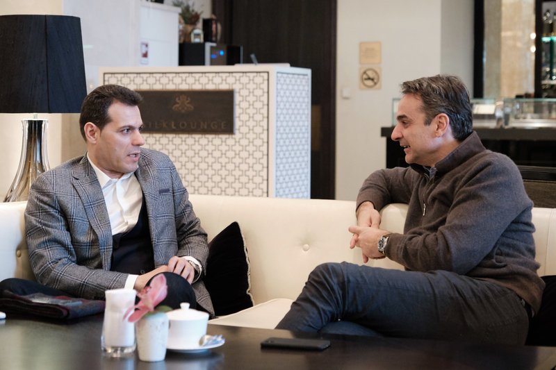 Συνάντηση του Μητσοτάκη με τον προπονητή Δημήτρη Ιτούδη [εικόνες] | iefimerida.gr 2