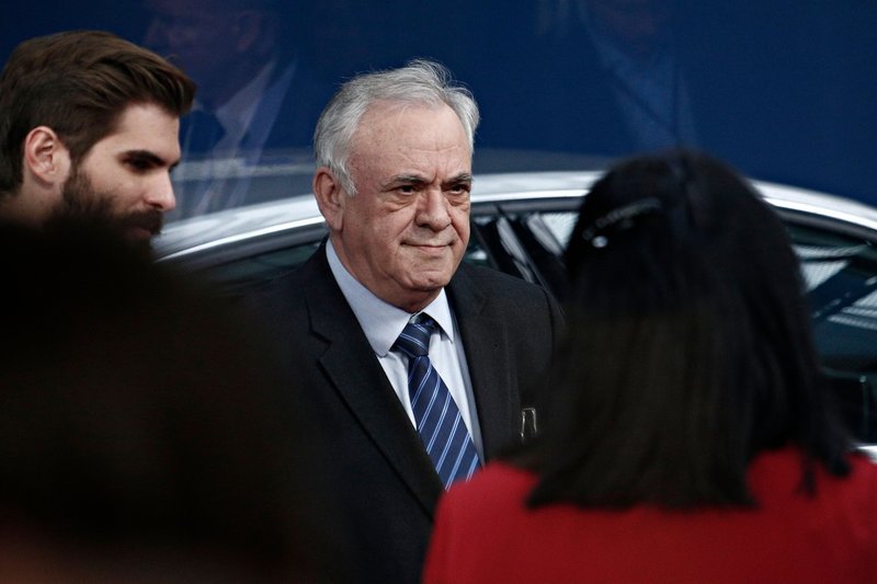 Το Eurogroup συνδέει την εκταμίευση της υποδόσης με τους ηλεκτρονικούς πλειστηριασμούς | iefimerida.gr 6