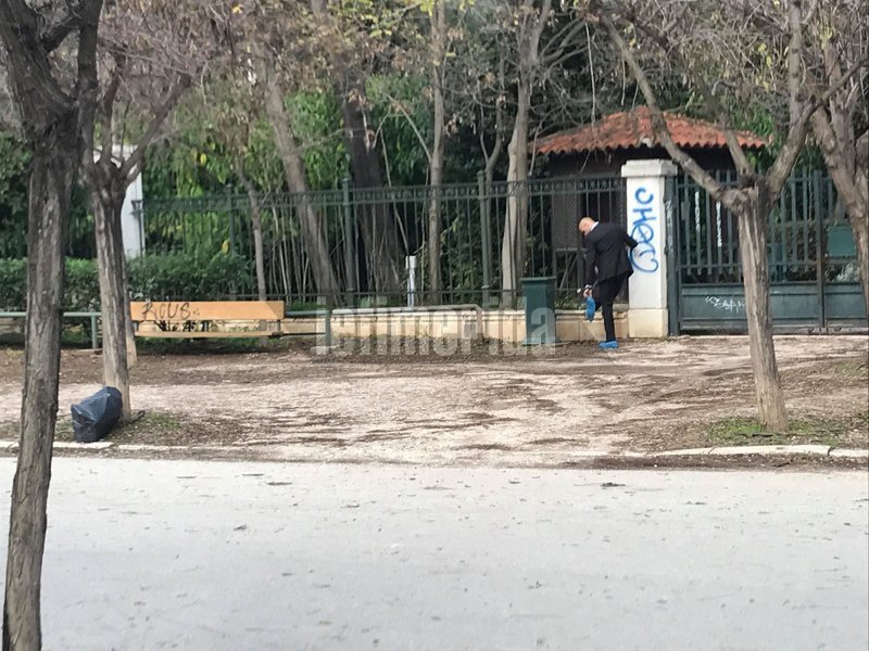 Ανδρας βρέθηκε κρεμασμένος στο Ζάππειο - Δίπλα από καφετέρια | iefimerida.gr 9