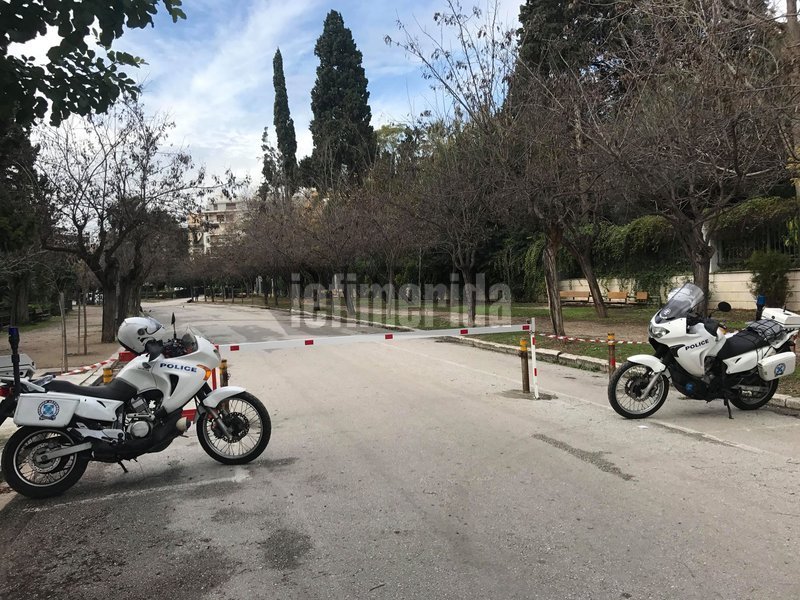 Ανδρας βρέθηκε κρεμασμένος στο Ζάππειο - Δίπλα από καφετέρια | iefimerida.gr 2