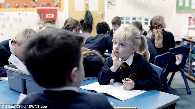 Οσκαρ 2018: Η 6χρονη πιτσιρίκα που θα περπατήσει στο φετινό κόκκινο χαλί -Κωφή, ταλέντο στην υποκριτική [εικόνες & βίντεο] | iefimerida.gr 3