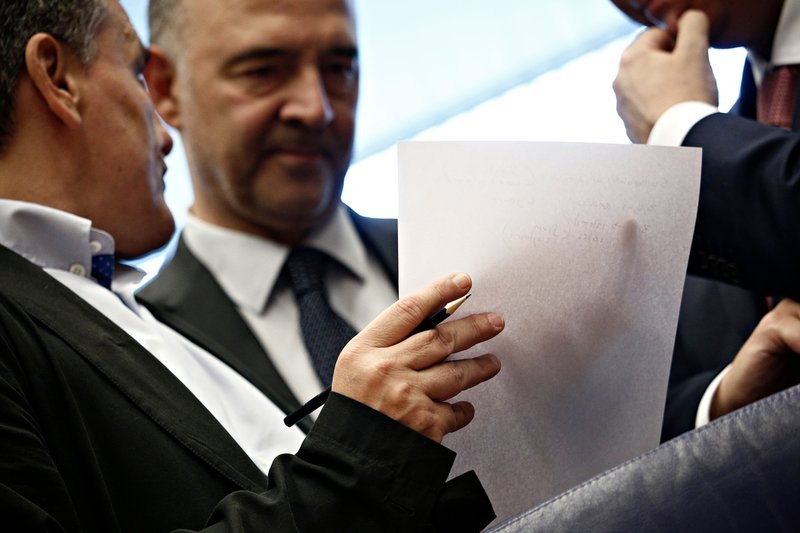 Διευκρινίσεις Τσακαλώτου σε Μοσκοβισί