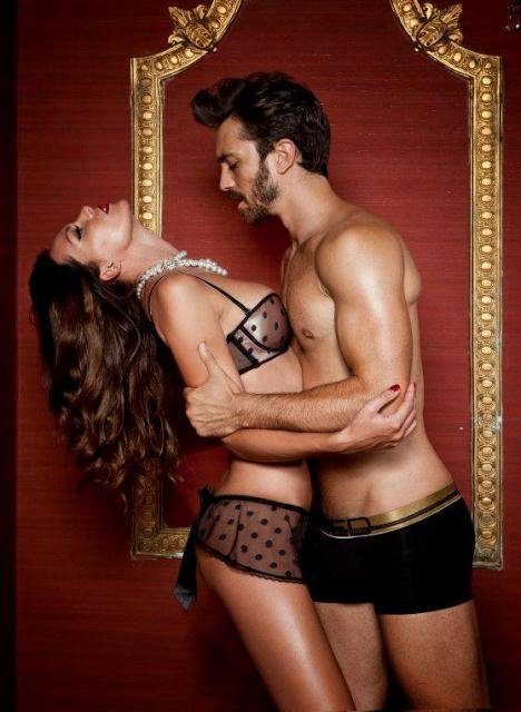 H Υβόννη Μπόσνιακ με ζαρτιέρες, αγκαλιά με τον Δημήτρη Λαγιόπουλο [εικόνες] | iefimerida.gr 1