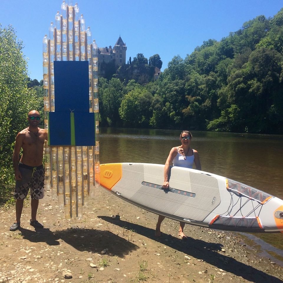 Στη Σκιάθο οι ακτιβιστές με τη σχεδία από πλαστικά μπουκάλια [εικόνες]  | iefimerida.gr 2