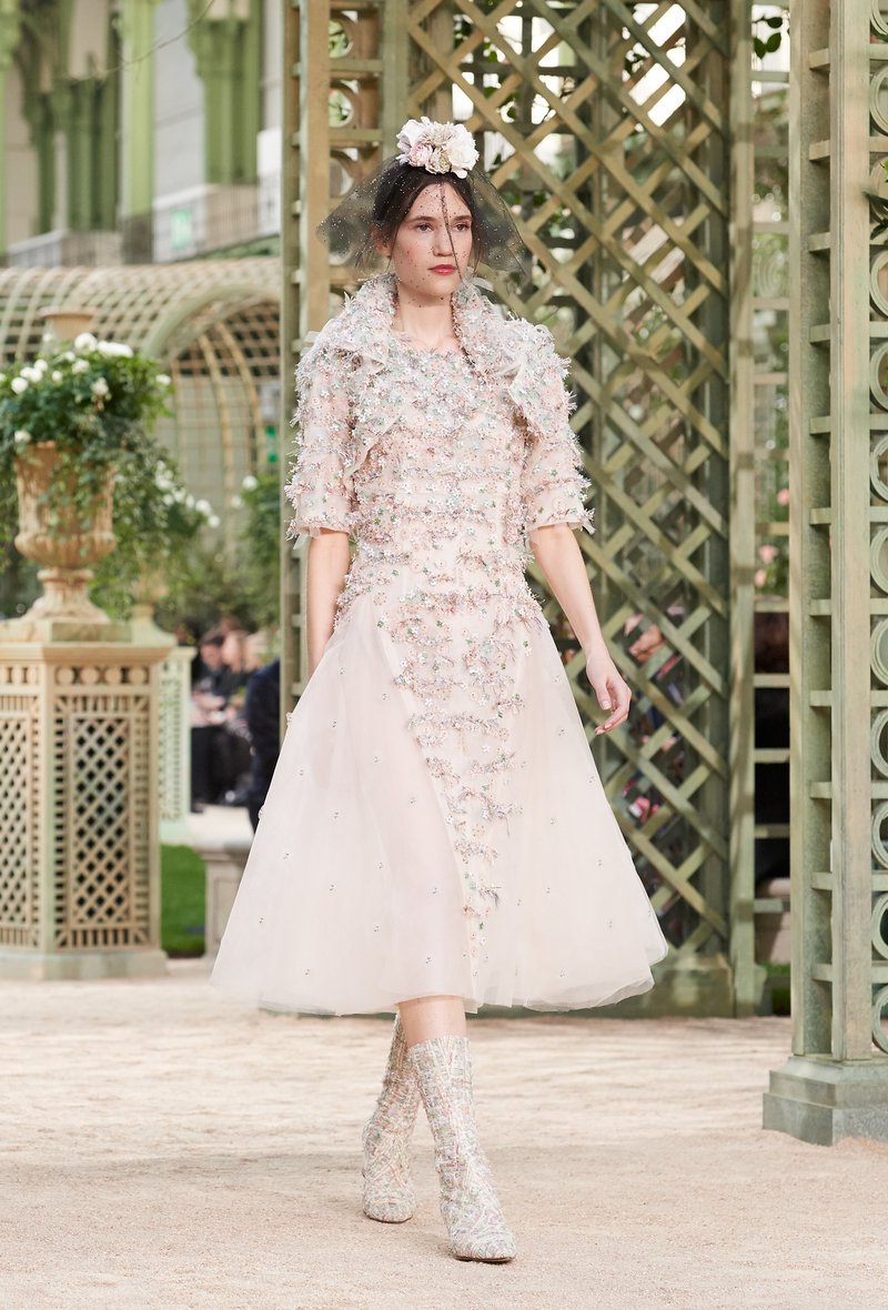 Το Garden Party της Chanel -Γιατί αυτό το σόου μας άρεσε τόσο πολύ [εικόνες] | iefimerida.gr 40