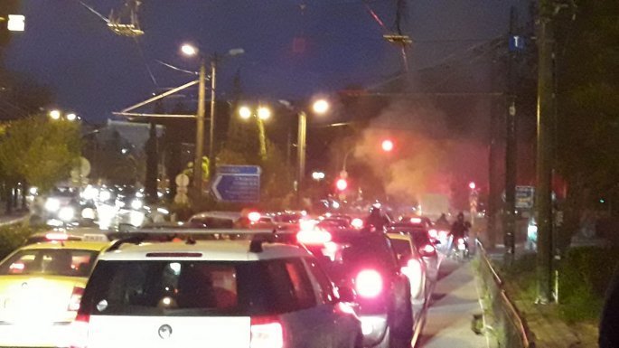 Φωτιά σε φορτηγάκι κοντά στο Ζάππειο [εικόνες] | iefimerida.gr 1