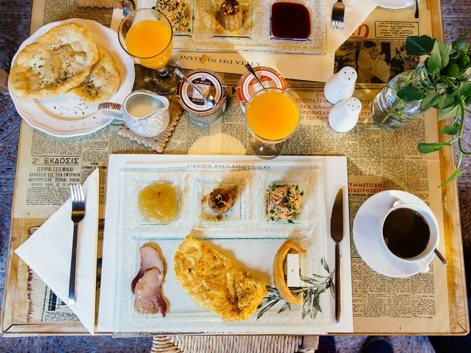 Μάζεψαν ελιές στη Λακωνία, εξερεύνησαν την άγρια Ν. Ελλάδα: Το road trip Αμερικανών που τους μάγεψε [εικόνες] | iefimerida.gr 11