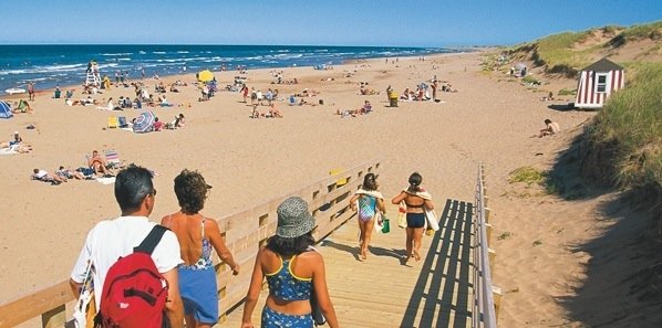 4η η Σαντορίνη στα 10 νησιά-παραδείσους που οφείλει κανείς να επισκεφτεί σ' αυτή τη ζωή [εικόνες]  | iefimerida.gr 9