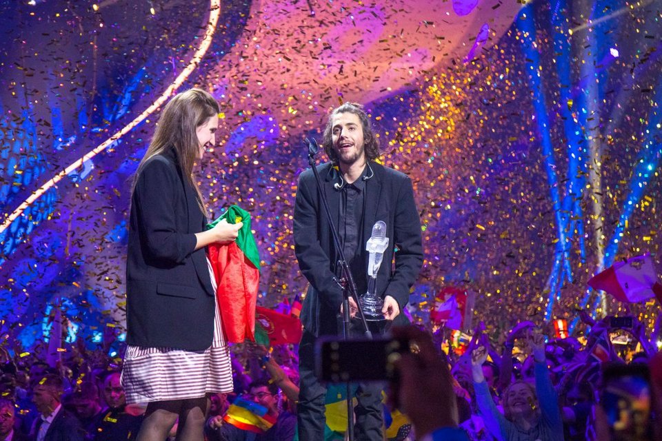 Eurovision 2017: Νικήτρια η Πορτογαλία -Το τραγούδι έκπληξη... άλλης εποχής, που κέρδισε! | iefimerida.gr 5