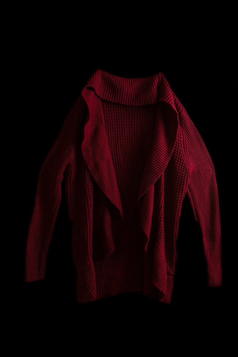 «Τι φορούσες όταν σε βίασαν» -Μια φωτογράφος απαντά σε αυτούς που λένε πως φταίει το θύμα [εικόνες] | iefimerida.gr 4