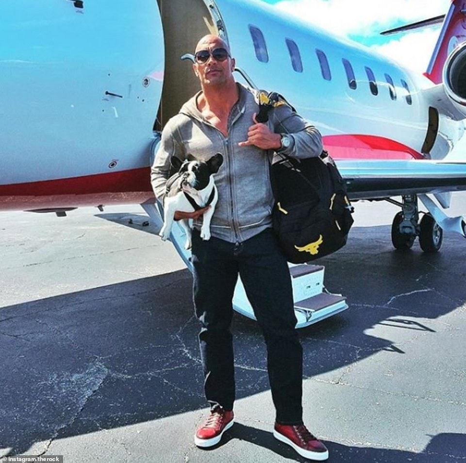 Μετά τα Rich Kids, ήρθαν τα κακομαθημένα πλουσιόσκυλα του Instagram -Χλιδάτα ρούχα, ιδιωτικά τζετ και... γκουρμεδιές [εικόνες] | iefimerida.gr 29