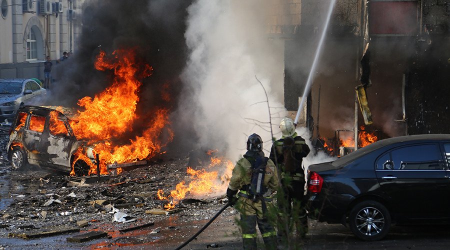 Ρωσία: Πολυώροφο ξενοδοχείο τυλίχθηκε στις φλόγες –Τουλάχιστον δύο νεκροί [εικόνες & βίντεο]  | iefimerida.gr 0
