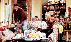 Αυτά που μισούν οι γυναίκες να ακούν από τους άνδρες: Τα 10 πράγματα που δεν πρέπει να της πεις ποτέ [λίστα & εικόνες] | iefimerida.gr 1