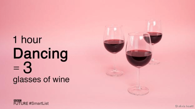 O άνδρας που φωτογραφίζεται μόνο με μία ροζ φούστα μπαλέτου σε όλο τον κόσμο -Η πιο τρυφερή καμπάνια [εικόνες] | iefimerida.gr 4