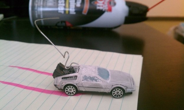 Πως να... επιβιώσετε καλοκαίρι στο γραφείο [εικόνες] | iefimerida.gr 4