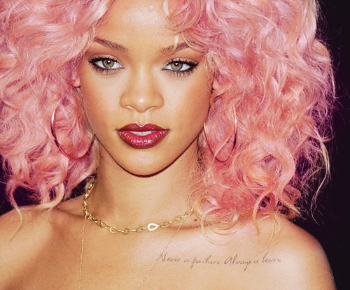 Η Κέιτ Μπλάνσετ έβαψε τα μαλλιά της ροζ και έκανε βόλτα για ψώνια στο Λονδίνο - Κι άλλες σταρ με ροζ μαλλιά [εικόνες] | iefimerida.gr 1