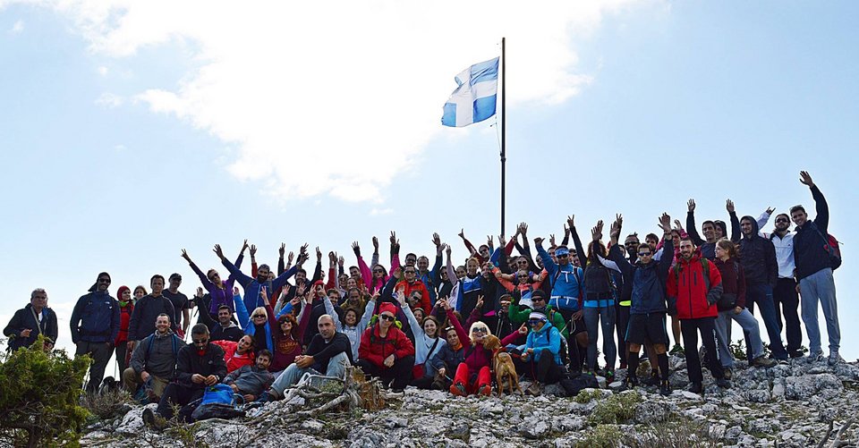 Κυριακάτικες αποδράσεις στην πόλη: Πεζοπορία σε Πάρνηθα, Υμηττό, Πεντέλη [εικόνες]  | iefimerida.gr 4