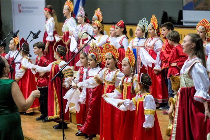 Με την υποστήριξη του Ιδρύματος «Ιβάν Σαββίδη» η λειτουργία της έδρας Ρωσικής Γλώσσας και Πολιτισμού στο ΑΠΘ [εικόνες] | iefimerida.gr 3