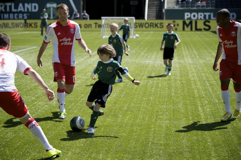 Το μεγαλείο του αθλητισμού – Η συγκινητική ιστορία 8χρονου καρκινοπαθούς οπαδού των Πόρτλαντ Τίμπερς [εικόνες] | iefimerida.gr 4