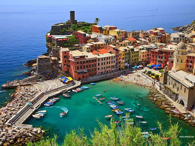 Ιταλία: Βουλιάζουν τα 5 χωριά της Cinque Terre από τουρίστες -Με εισιτήριο η επίσκεψη [εικόνες] | iefimerida.gr 2