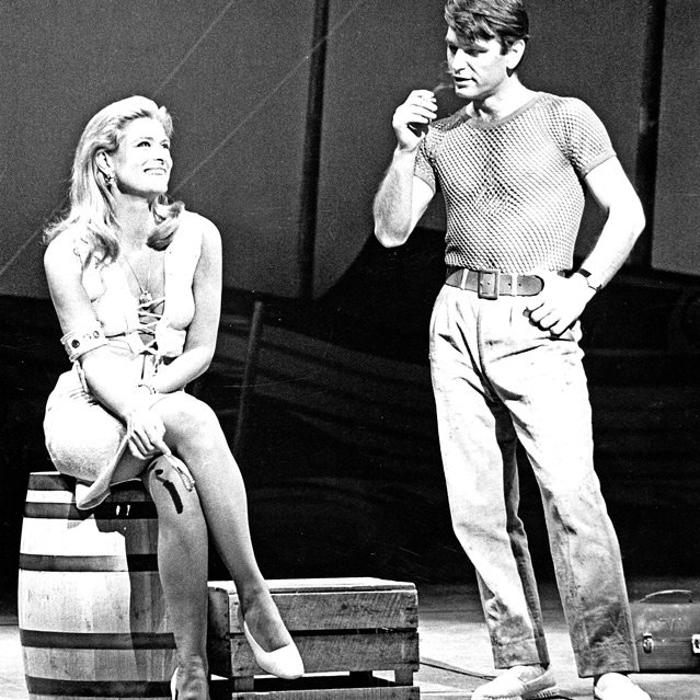 Μελίνα, μία σταρ στην Αμερική -Ένα σπάνιο βιβλίο ντοκουμέντο με πλούσιο ανέκδοτο υλικό [εικόνες] | iefimerida.gr 1