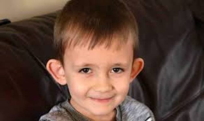 Η μάστιγα του bullying στα σχολεία: Ενας μικρός πήγαινε με κουκούλα επειδή είχε μεγάλα αυτιά [εικόνες] | iefimerida.gr 1