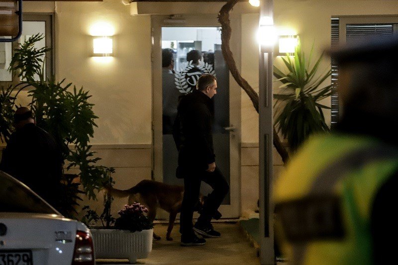 Ο Τσίπρας έδειξε στη Μέρκελ τη θέα από τον Προφήτη Ηλία του Πειραιά -Τι περιελάμβανε το δείπνο τους [εικόνες] | iefimerida.gr 2