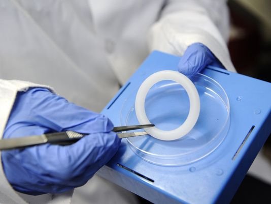  Ιατρικό θαύμα- Το νέο δαχτυλίδι, που μειώνει τον κίνδυνο του Aids στις γυναίκες [εικόνες] | iefimerida.gr 0